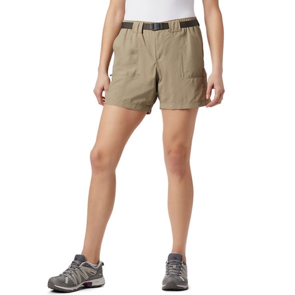 Columbia Sandy River cargo shorts size 6